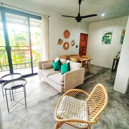Koh Tao -Tropical Apartments